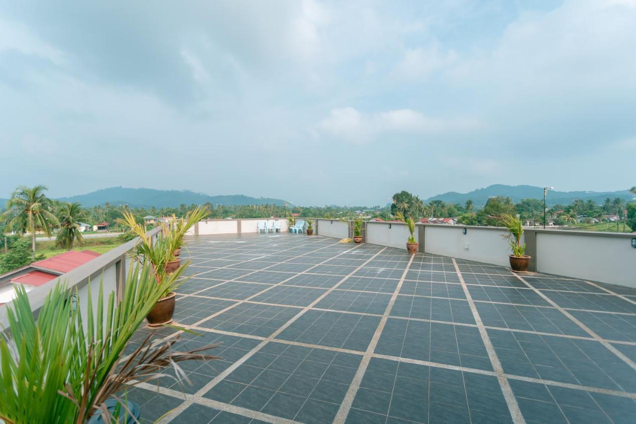 Aneeda Inn Pantai Cenang  Exterior foto